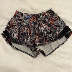 Lululemon Hotty Hot shorts | size 2 | Vitalize Multi | *RARE